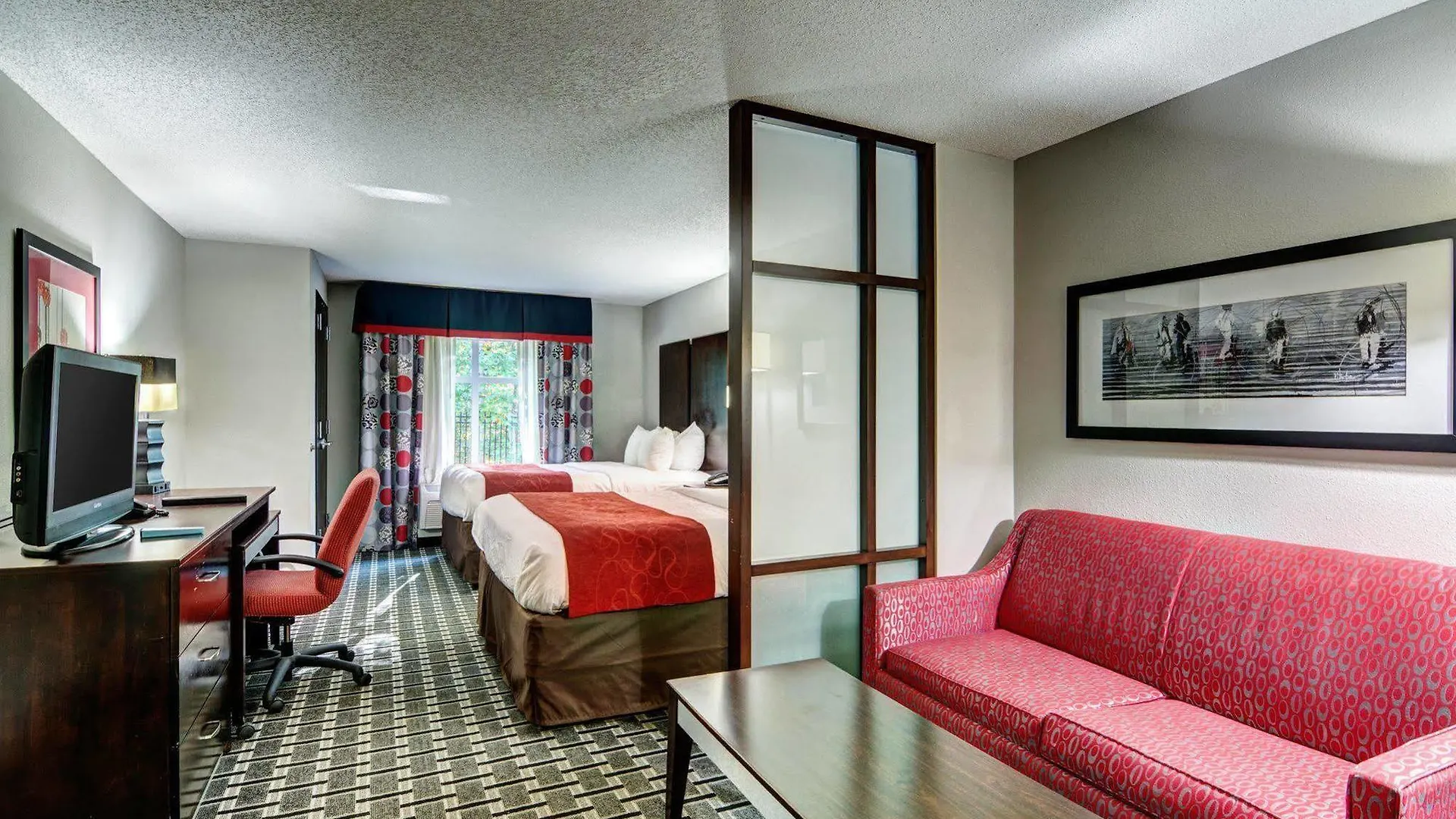 Comfort Suites Williamsburg Historic Area